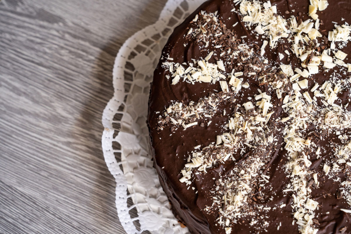 Chocolate cake - Image 3
